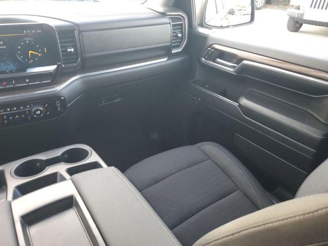 Photo of 2023 Black Chevrolet Silverado 1500