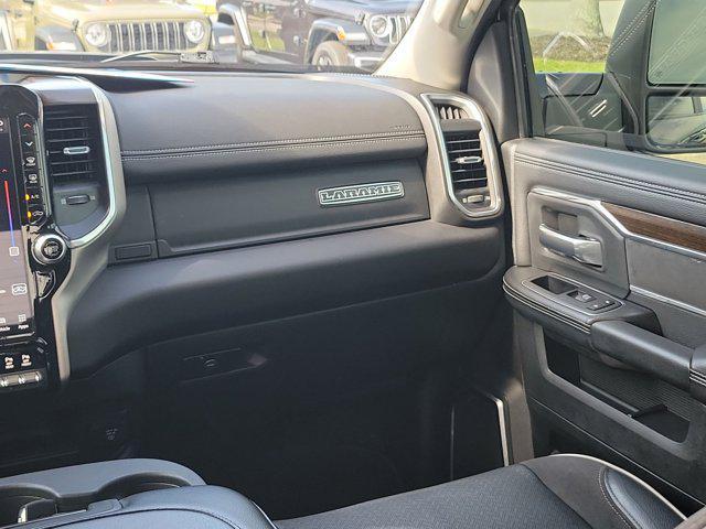 Photo of 2024 Granite Crystal Metallic Clearcoat RAM 2500