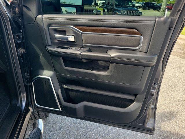 Photo of 2024 Granite Crystal Metallic Clearcoat RAM 2500