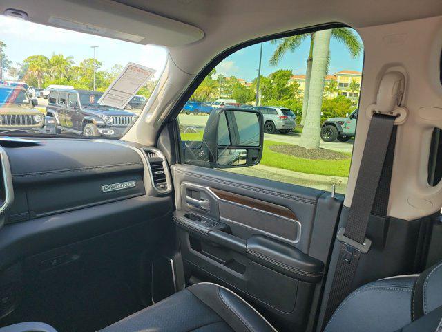 Photo of 2024 Granite Crystal Metallic Clearcoat RAM 2500