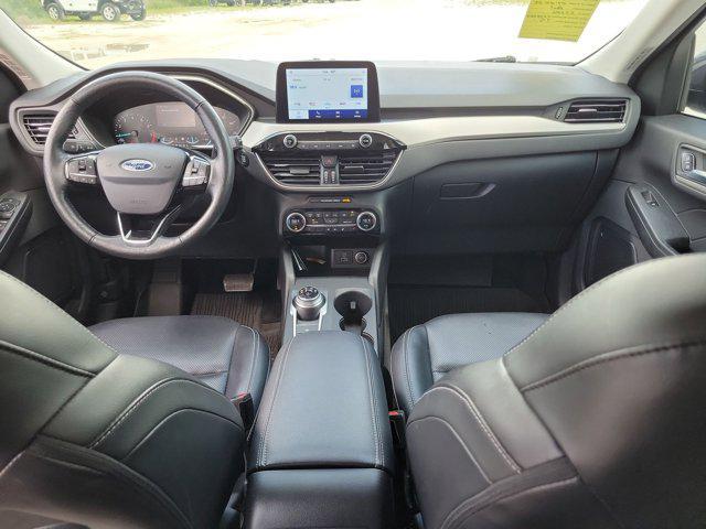 Photo of 2021 Carbonized Gray Metallic Ford Escape