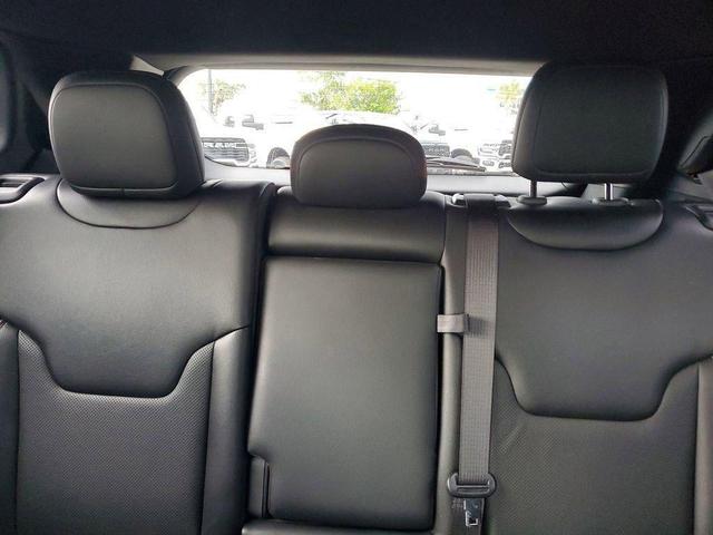 Photo of 2021 Laser Blue Pearlcoat Jeep Compass