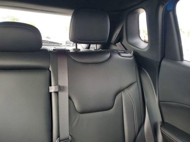 Photo of 2021 Laser Blue Pearlcoat Jeep Compass