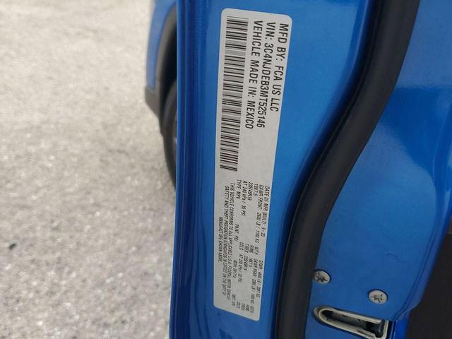 Photo of 2021 Laser Blue Pearlcoat Jeep Compass