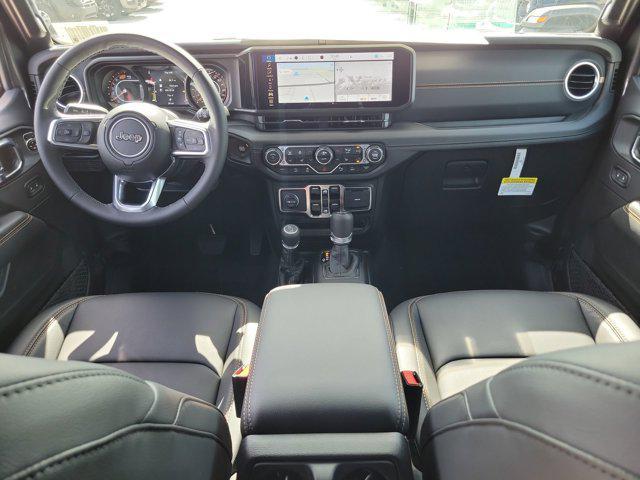 Photo of 2025 Granite Crystal Metallic Clearcoat Jeep Wrangler