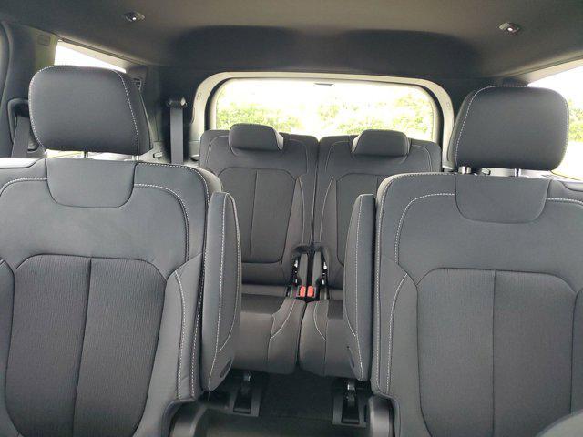 Photo of 2025 Bright White Clearcoat Jeep Grand Cherokee L