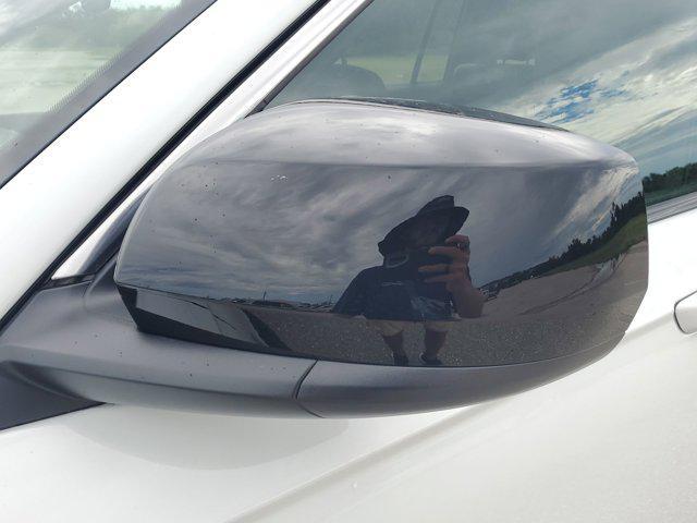Photo of 2025 Bright White Clearcoat Jeep Grand Cherokee L