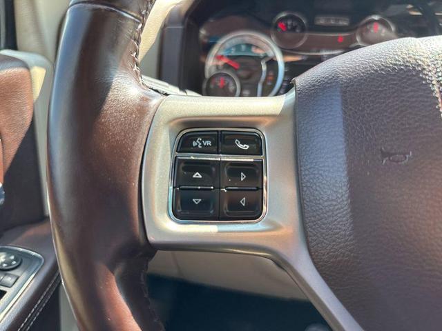 Photo of 2018 Bright White Clearcoat RAM 3500