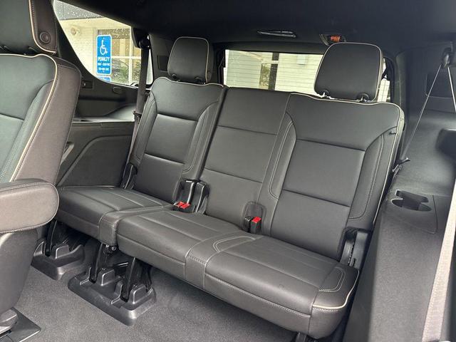 Photo of 2023 Summit White GMC Yukon