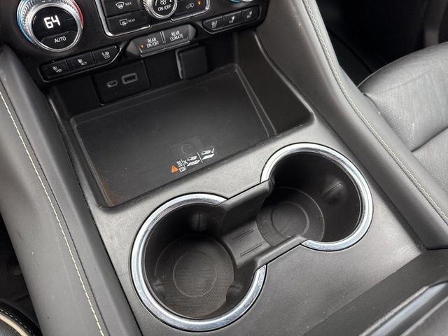 Photo of 2023 Summit White GMC Yukon