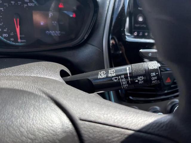 Photo of 2020 Summit White Chevrolet Spark