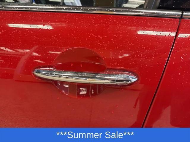 Photo of 2015 Red MINI Hardtop