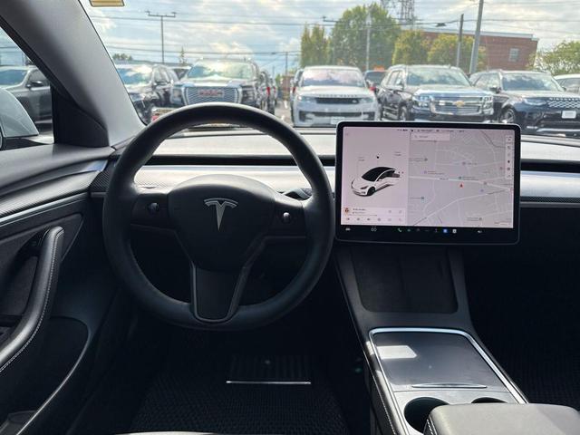 Photo of 2021 Pearl White Multi-Coat Tesla Model 3