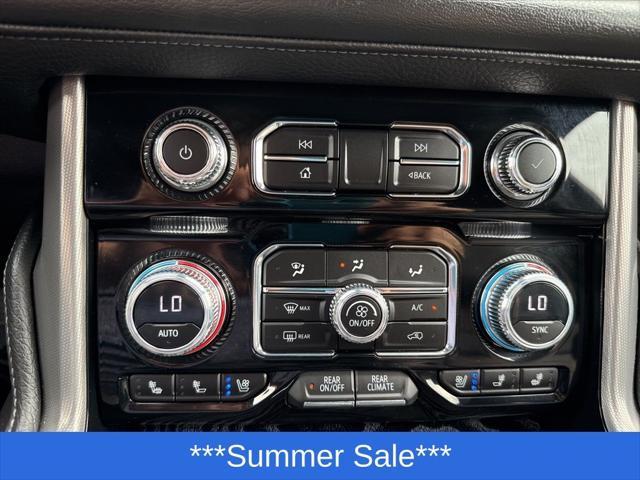 Photo of 2023 Midnight Blue Metallic GMC Yukon XL