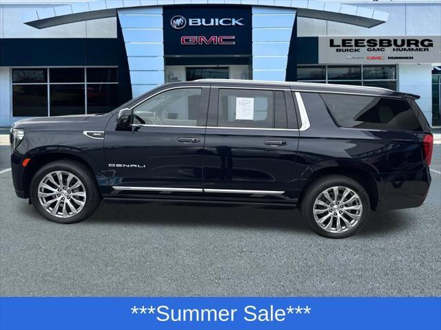 Photo of 2023 Midnight Blue Metallic GMC Yukon XL