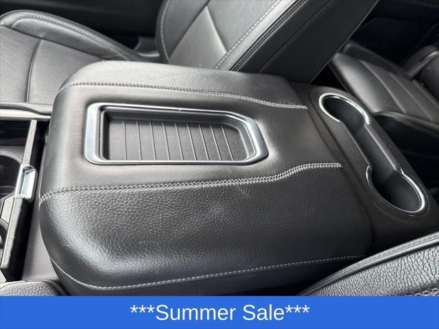 Photo of 2023 Midnight Blue Metallic GMC Yukon XL