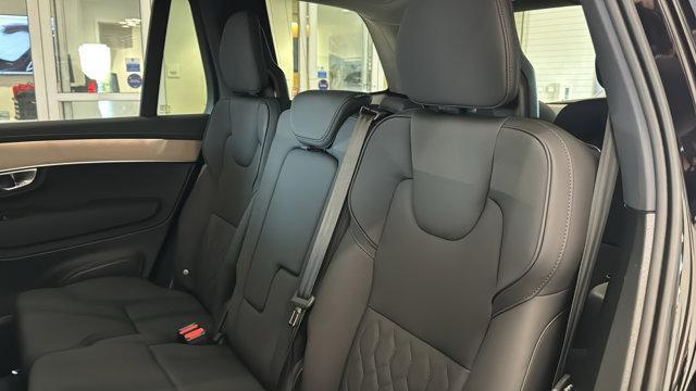 Photo of 2026 BLACK Volvo XC90