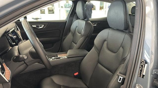 Photo of 2023 Thunder Grey Metallic Volvo S60