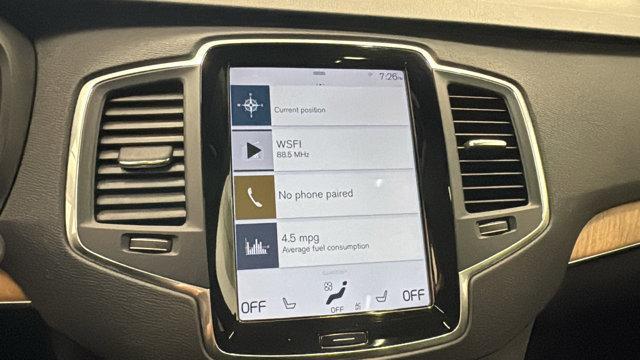 Photo of 2022 Onyx Black Metallic Volvo XC90