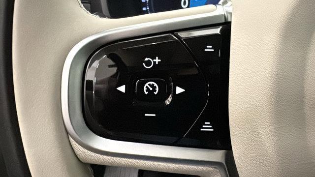 Photo of 2026 Denim Blue Metallic Volvo XC90