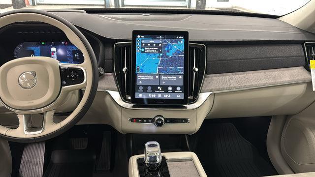 Photo of 2026 Denim Blue Metallic Volvo XC90