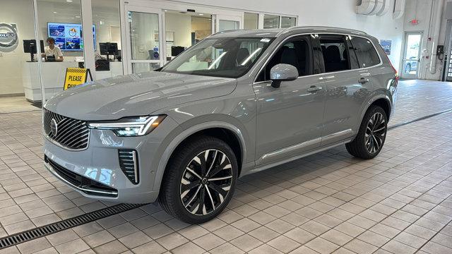 Photo of 2026 Vapour Grey Metallic Volvo XC90
