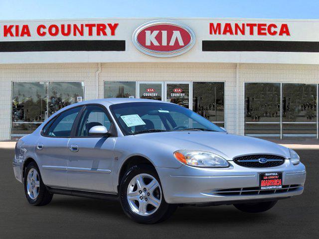 2000 Ford Taurus