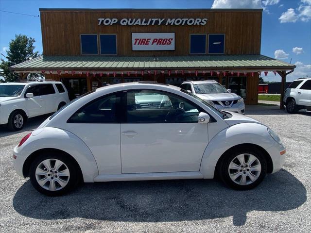 2010 Volkswagen New Beetle