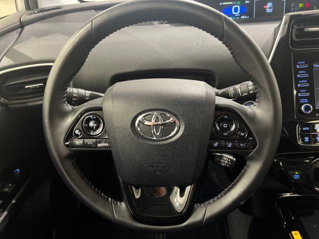 Photo of 2022 Classic Silver Metallic Toyota Prius