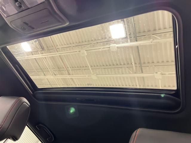 Photo of 2024 Boulder Gray Pearl Nissan Frontier