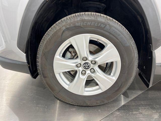 Photo of 2019 Silver Sky Metallic Toyota RAV4