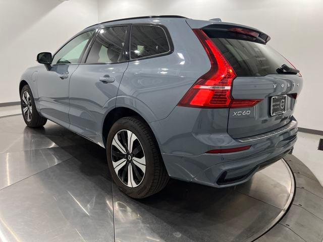 Photo of 2024 Thunder Grey Metallic Volvo XC60 Recharge Plug-In Hybrid
