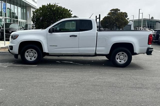 Photo of 2016 Summit White Chevrolet Colorado