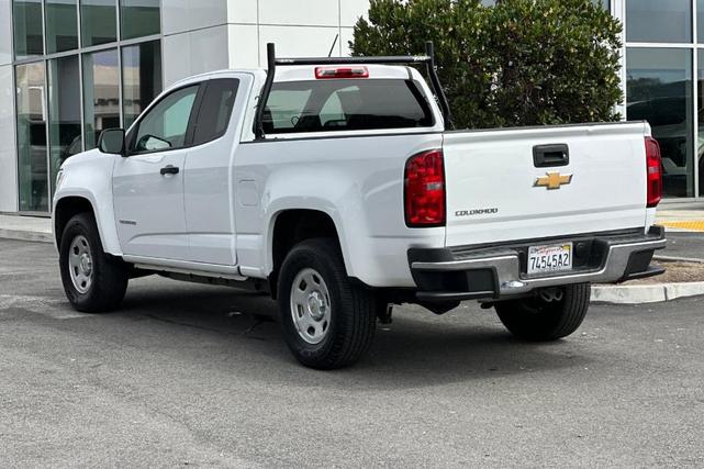 Photo of 2016 Summit White Chevrolet Colorado