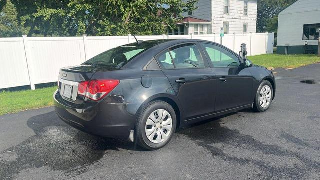 Photo of 2013 Black Granite Metallic Chevrolet Cruze