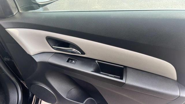 Photo of 2013 Black Granite Metallic Chevrolet Cruze