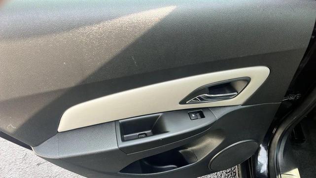 Photo of 2013 Black Granite Metallic Chevrolet Cruze