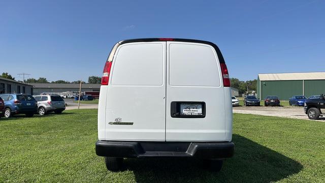 Photo of 2019 Summit White Chevrolet Express 2500