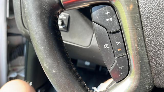 Photo of 2019 Summit White Chevrolet Express 2500