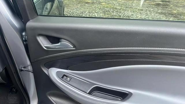 Photo of 2020 Satin Steel Metallic Buick Envision