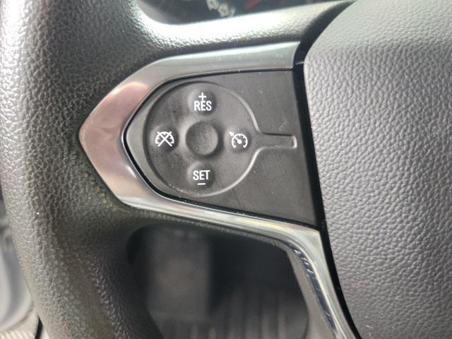 Photo of 2019 Summit White Chevrolet Traverse