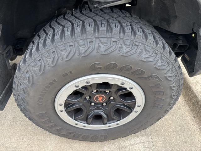 Photo of 2023 Carbonized Gray Metallic Ford Bronco