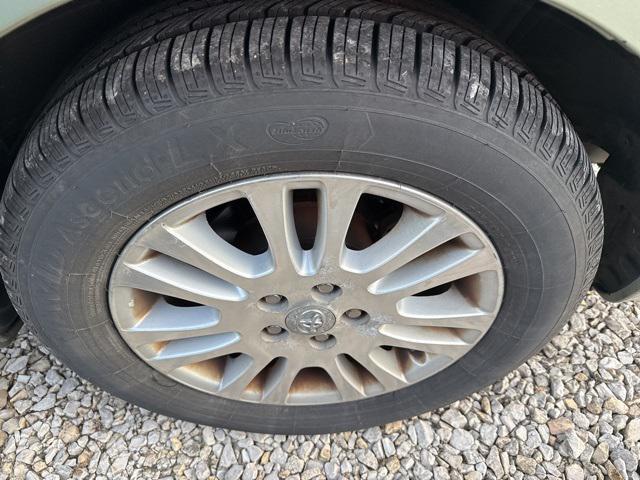 Photo of 2008 Silver Pine Mica Toyota Sienna