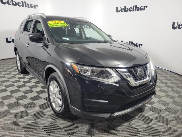 Photo of 2020 Magnetic Black Pearl Nissan Rogue