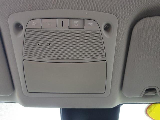 Photo of 2020 Magnetic Black Pearl Nissan Rogue