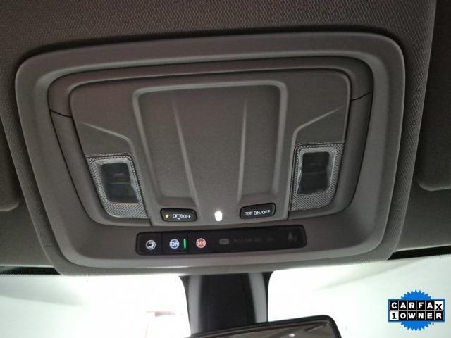 Photo of 2022 Black Chevrolet Silverado 1500