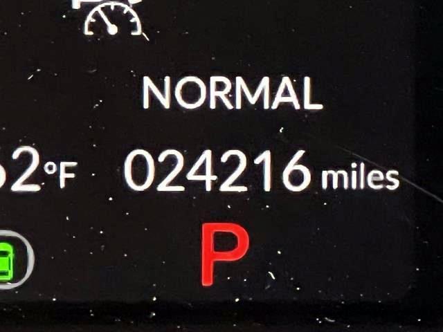 Photo of 2023 Gray Honda Civic