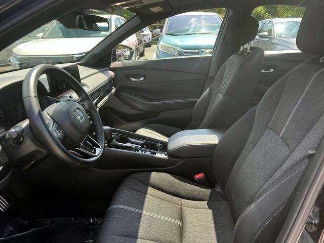 Photo of 2023 Crystal Black Pearl Honda Accord Hybrid