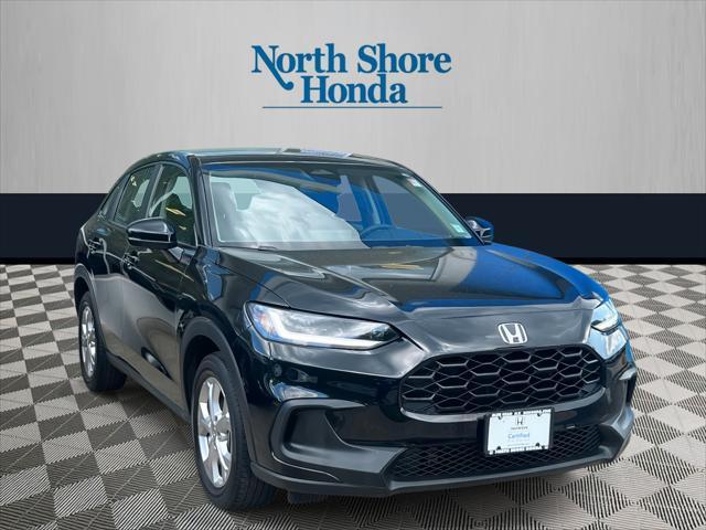 Photo of 2023 Crystal Black Pearl Honda HR-V