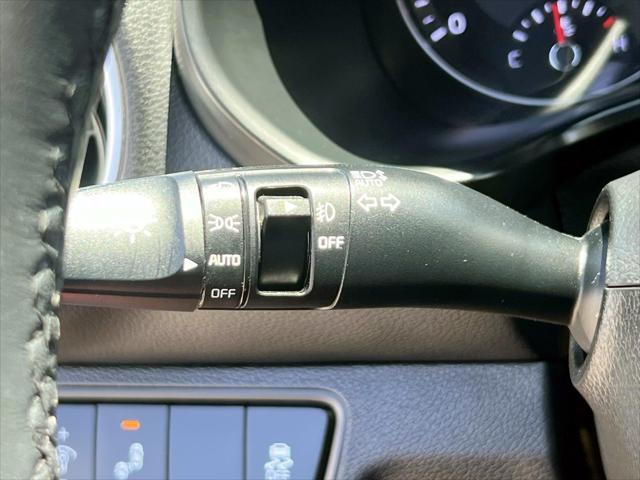 Photo of 2023 Fire Orange Kia Forte
